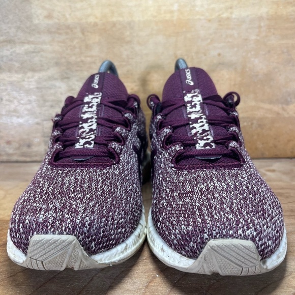 Asics HyperGel Yu Womens Size 7.5 Running Shoes Sneakers Violet Blush 1022A056 - Picture 2 of 9